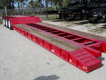 CONTAMOS CON LOWBOY Y CAMAS BAJAS